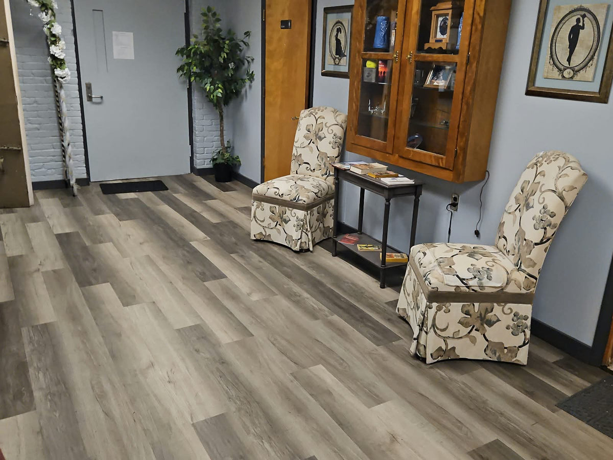 Seating and entry lounge at Greenville Memorial VFW Post 3175